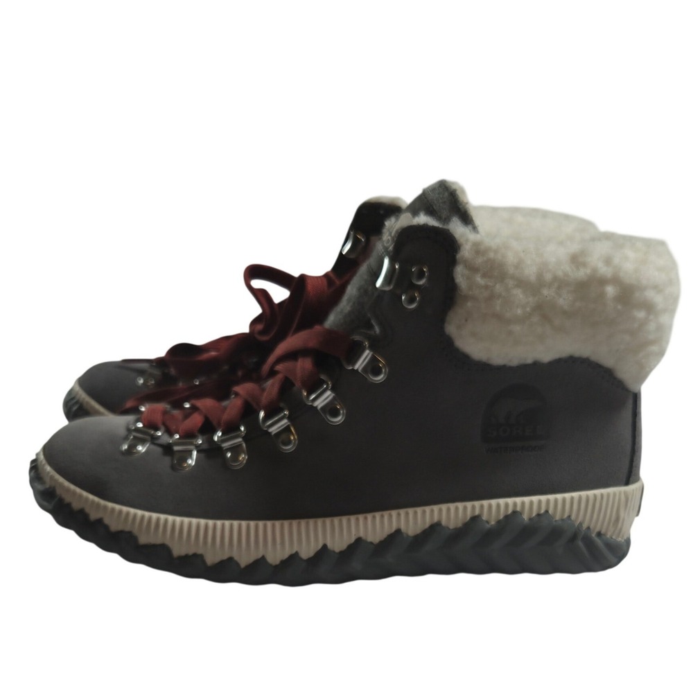Sorel Out N About Plus Conquest Boots Size 8 Grey Waterproof Faux Fur NL3406-052